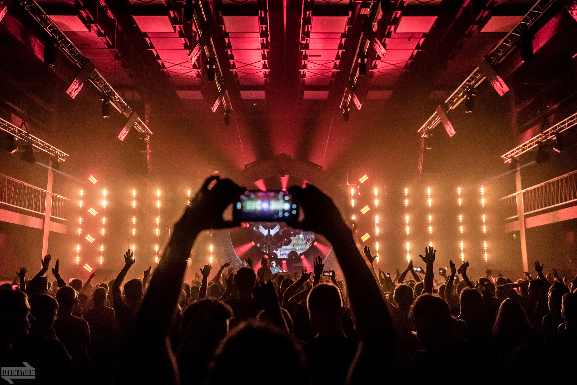 black-sugar ToD Crowd pov